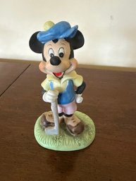 Walt Disney Production Mickey Mouse Golfer