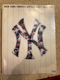 2007 New York Yankees Official  Yearbook