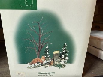 Dept 56, Foxes In The Forest, Village Accessories