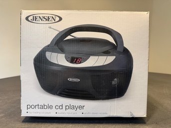 NIB Jensen Portable CD Player