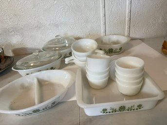 Collection Of Vintage Glasbake Queen Victoria 19 Piece Set Plus Plastic Covers For Smalls