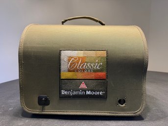 Benjamin Moore Classic Colors Carry All Set