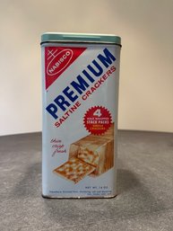 Vintage Nabisco Premium Saltine Crackers Tin 1969