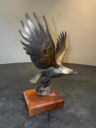 Beronze Soaring Eagle Signed 1981 Chester Comstock
