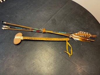 Native American Cheyenne  Head Stone Club And Arrows