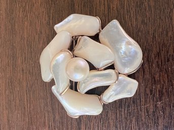 Stunning Floral Brooch Mother Of Pearl Set In Sterling Silver