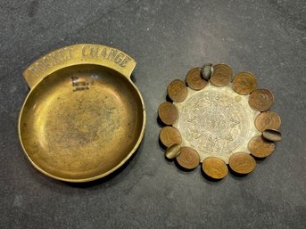 A Vintage Change Holder And Mexican Coin Ashtray 1940 - 50's