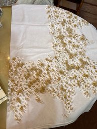 Embroidered Tablecloth Oval