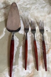 Teak Wood Handled Pie Server And 3 Forks Holland Stainless