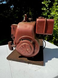 Briggs And Stratton Small Engine Motor 19-0-55