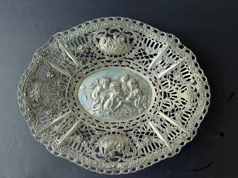 Exquisite German Hanau Silver Oval Repousse Bowl With Cherubs 27.5 Ounces .800 Silver
