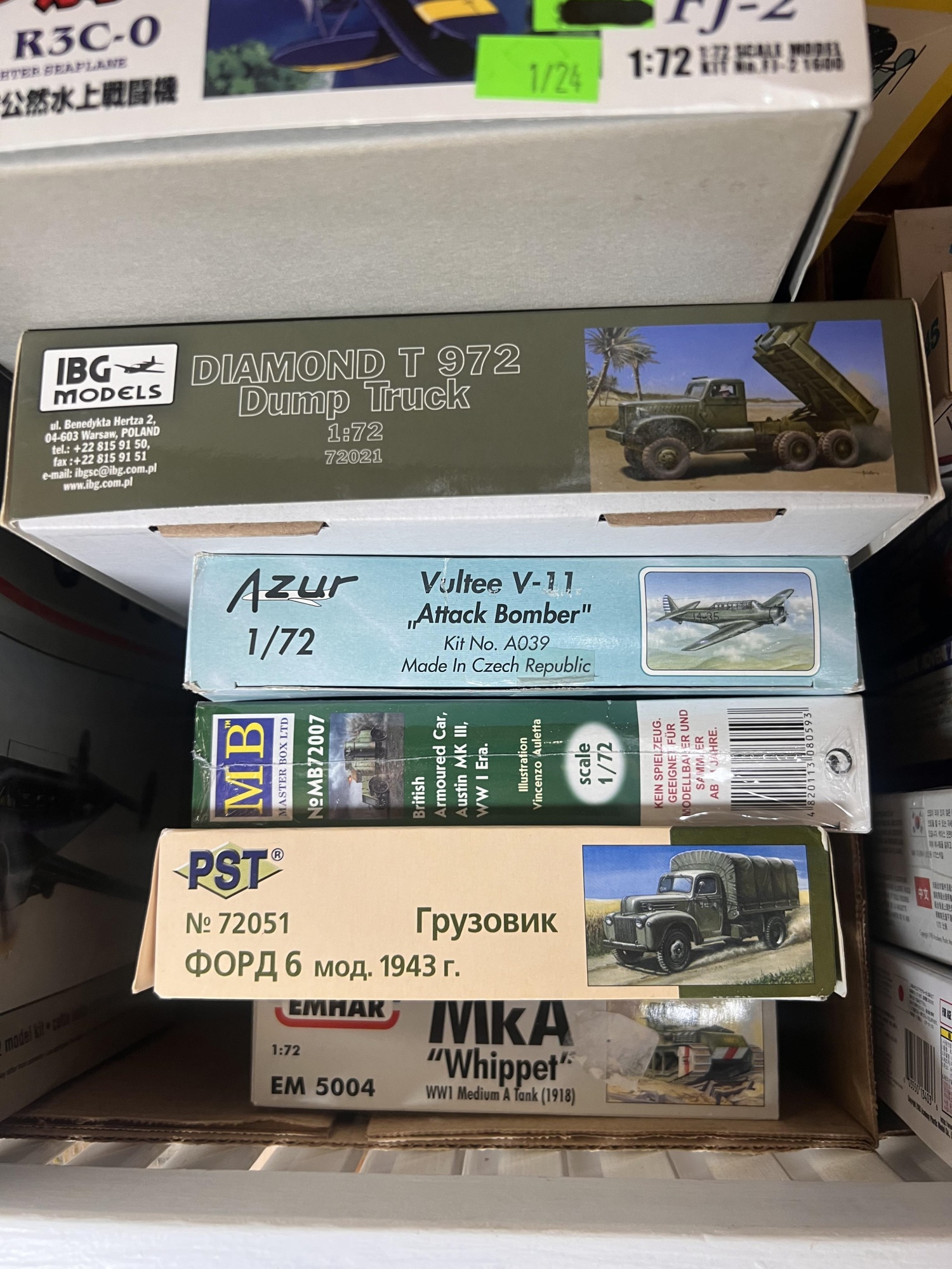 Misc Kit COLLECTION OF MISC MILITARY VEHICLE MODEL KITS #56587 | Auctionninja.com