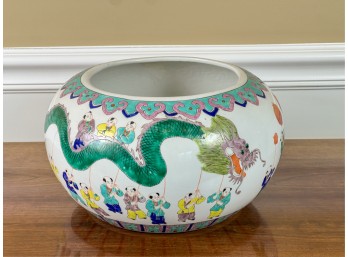 FAMILLE ROSE STYLE DECORATIVE JARDINIERE