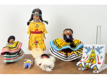 NATIVE AMERICAN BEADED DOLLS & PURSE