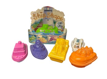 SHIP SHAPE HAPPY MEAL DISPLAY