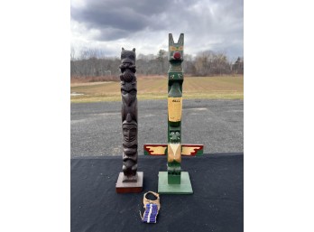 (2) VINTAGE CARVED WOODEN TOTEMS w/ BEADED PIECE