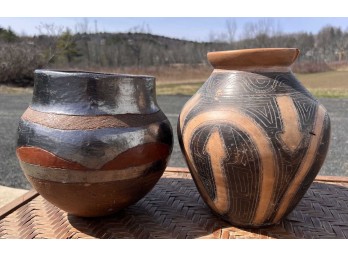 (2) NATIVE AMERICAN POTTERY VESSELS