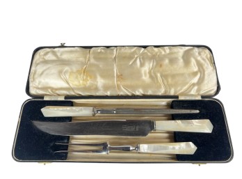 VINTAGE THOMAS TURNER & CO CARVING SET