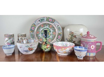 (7) PIECES OF ASIAN PORCELAIN
