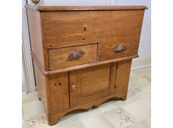 (Late 19th c) COTTAGE PINE COMMODE