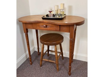 KIDNEY-FORM VANITY TABLE, STOOL & PERFUME