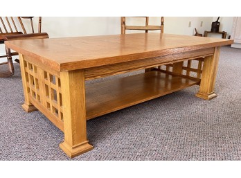 MISSION STYLE OAK COFFEE TABLE