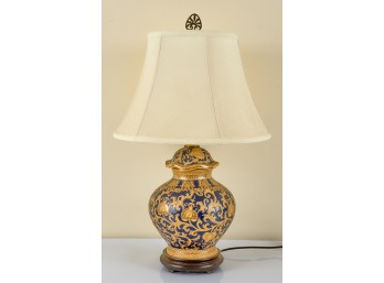 ELEGANT PORCELAIN TABLE LAMP