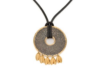 GENERO 18k GOLD PENDANT NECKLACE