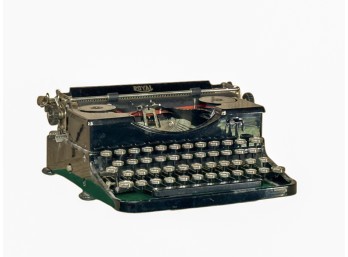 CIRCA 1920'S ROYAL TYPEWRITER