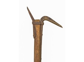 SIX FOOT LONG ICE HARVESTING PIKE POLE