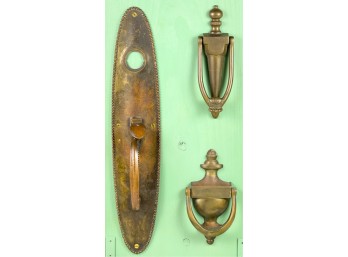 (3) PCS BRONZE HARDWARE: HANDLE & (2) DOOR KNOCKER