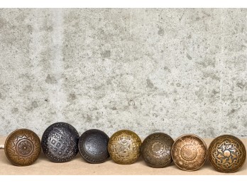 GROUP (7) CAST VICTORIAN DOOR KNOBS