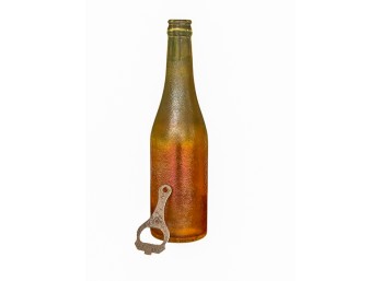 HARD TO FIND CARNIVAL GLASS CANADA DRY BOTTLE