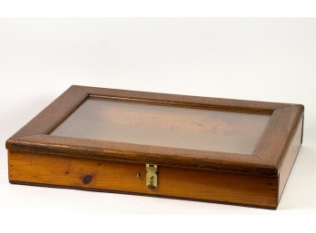 VINTAGE COUNTER TOP DOUGLAS FIR DISPLAY CASE