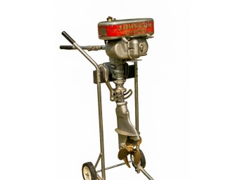 1939 JOHNSON 9.8 HP OUTBOARD MOTOR
