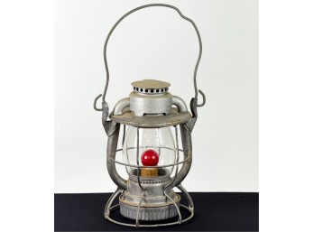 DIETZ VESTA NEW YORK, NEW HAVEN & HARTFORD LANTERN
