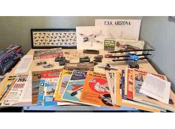 AIRPLANE AND TANK SCALE MODEL LOT