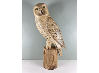 CARVED & PAINTED BARN OWL ON STUMP
