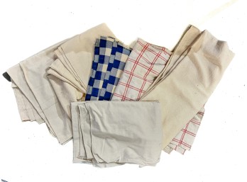 EARLY HOMESPUN BEDDINGS & BLANKETS