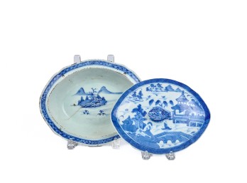 (19th c) CANTON PORCELAIN COVERED SERVER