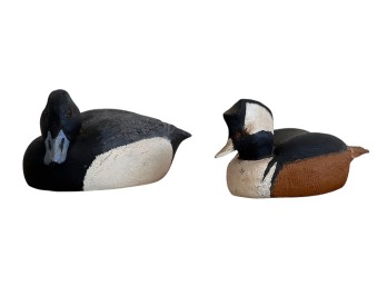 (2) CARVED &  PAINTED MINIATURES by GORDON LEE