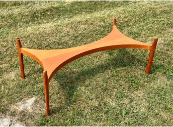 PERIOD MID CENTURY MODERN COFFEE TABLE