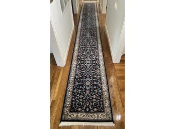 VINTAGE HANDMADE ORIENTAL WOOL RUNNER