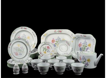 SPODE 'SUMMER PALACE' PORCELAIN SERVICE FOR (8)