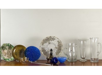 GROUPING OF INTERESTING GLASSWARE