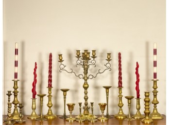GENEROUS GROUPING OF BRASS CANDLESTICKS