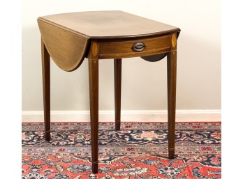 KITTINGER HEPPLEWHITE STYLE PEMBROKE TABLE