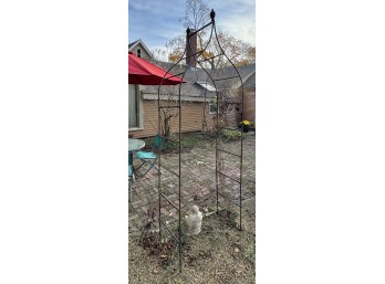 WROUGHT IRON GOTHIC ARCH FLOWER ARBOR