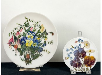(2) MT WASHINGTON GLASS QUALITY HANDPAINTED PLATES