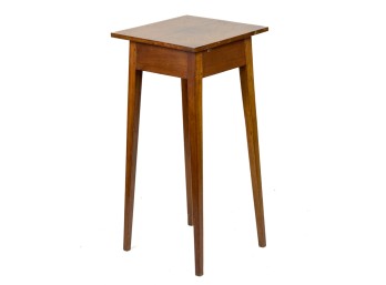 SPLAYED LEG HEPPLEWHITE MAHOGANY WORK TABLE